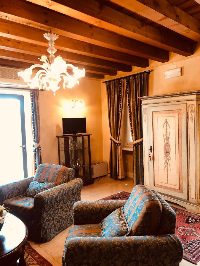Antica Dimora Corte Impero Аффи Экстерьер фото